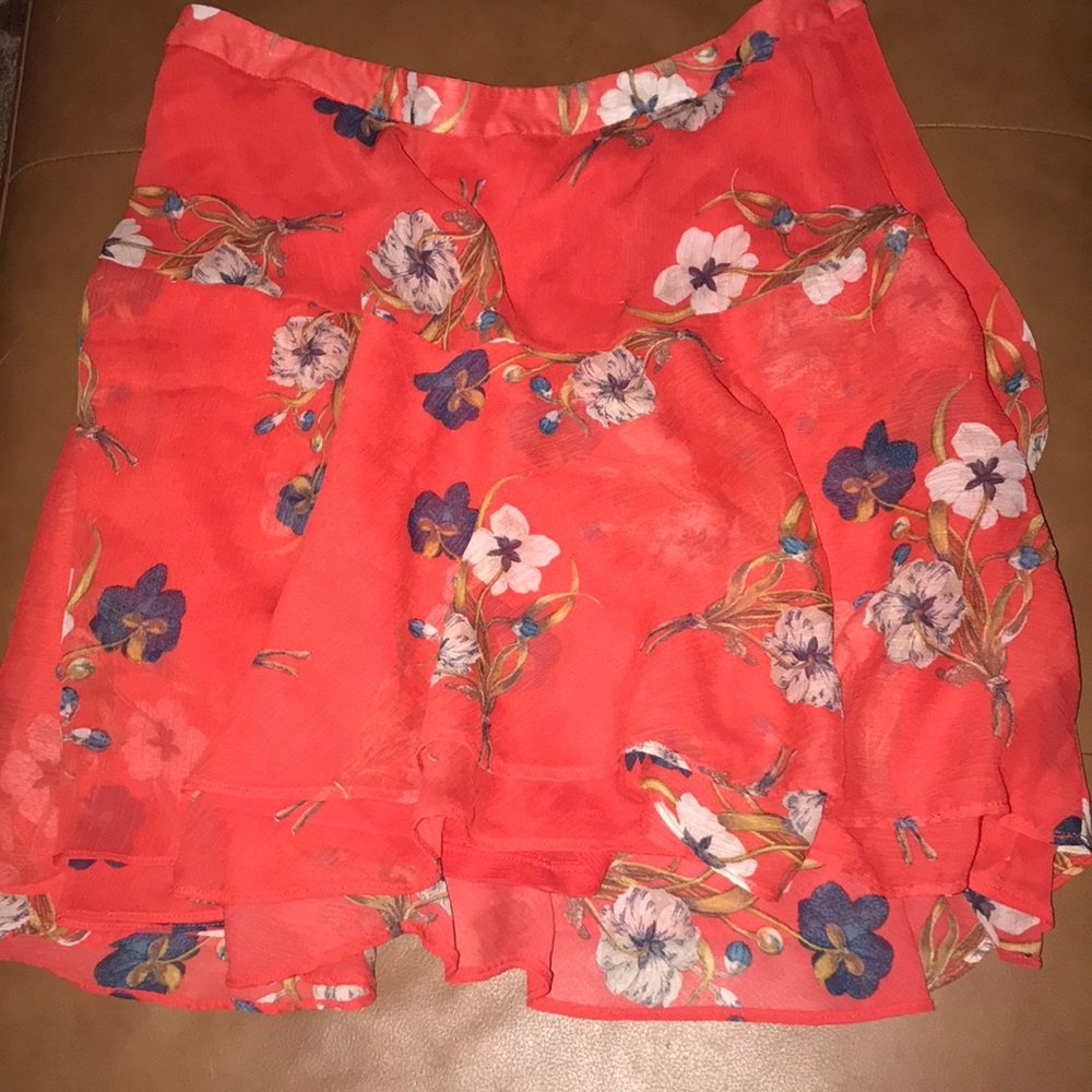 Old Navy Red Floral Print Skirt
